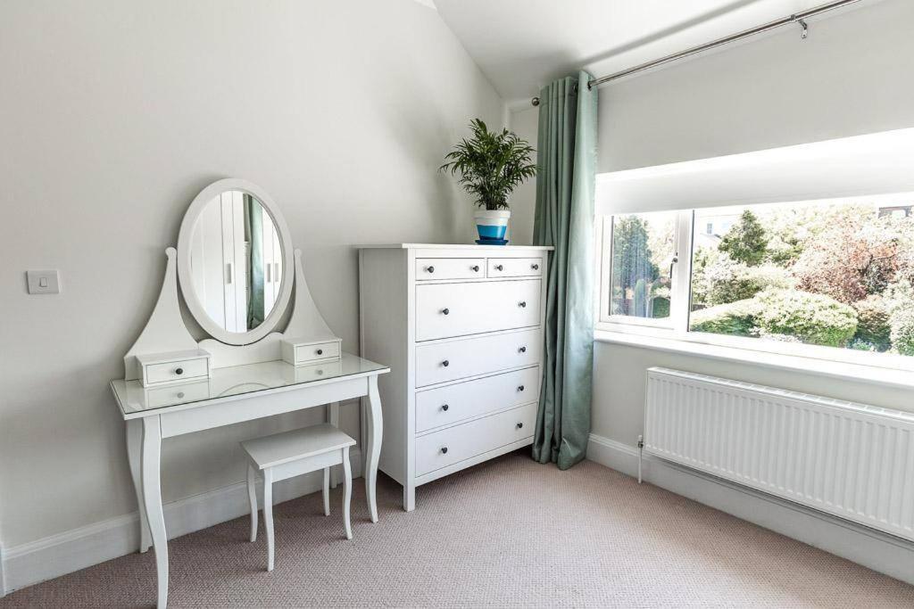 North Beach House - 3 Bedroom Fully Equipped Spacious House Perfect For Family Getaways In Bridlington Exterior foto