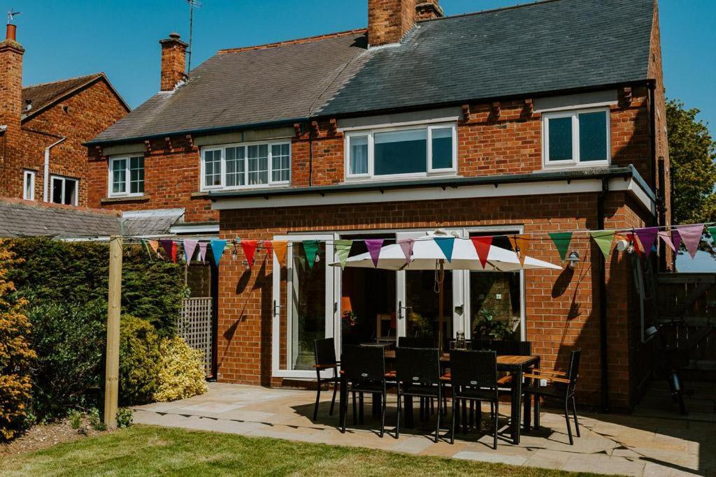North Beach House - 3 Bedroom Fully Equipped Spacious House Perfect For Family Getaways In Bridlington Exterior foto